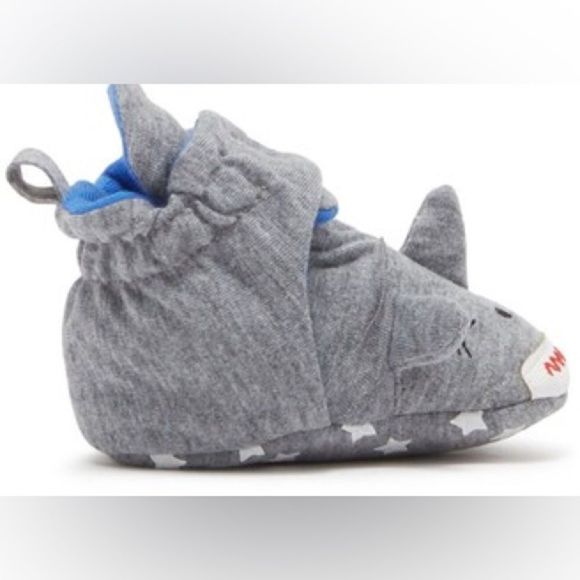 Nordstrom Rack Ro And Me By Robeez Shark Shoes booties 6-12 months NWT - Picture 3 of 6